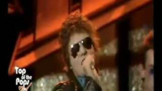 The Monks - Nice Legs Shame About Her Face ( TOTP ) 1979