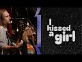 DARNETAL - I Kissed A Girl
