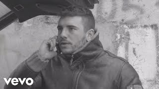 Guè - Scappati Di Casa