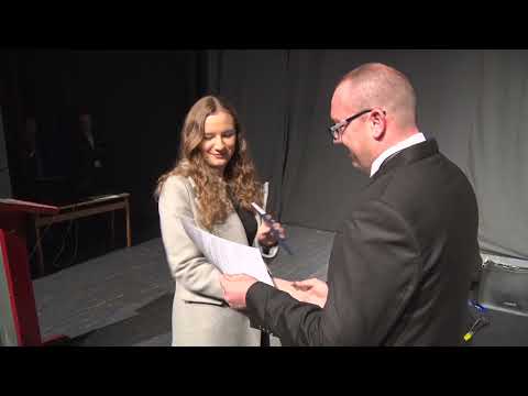 Tešanjska hronika 848: Uručena Rješenja o stipendiranju studenata