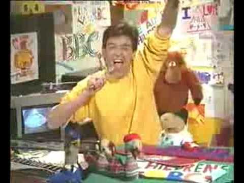 Phillip Schofield sings Ulysses 31