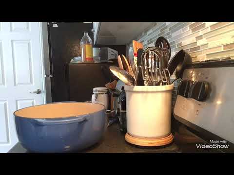 Lodge Blue Enamel Cast Iron 7.5qt Pot Unboxing. April 6, 2021