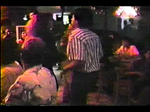 Dos Papás - Los Hermanos Ferrer y Lucila Campos.flv