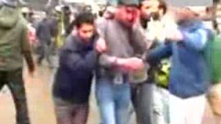 Indian Army looted shops in occupied Kashmir