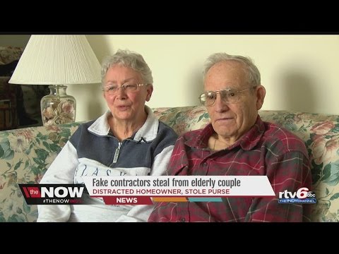 WATCH: Fake roofers trick their way into couple's home to commit theft