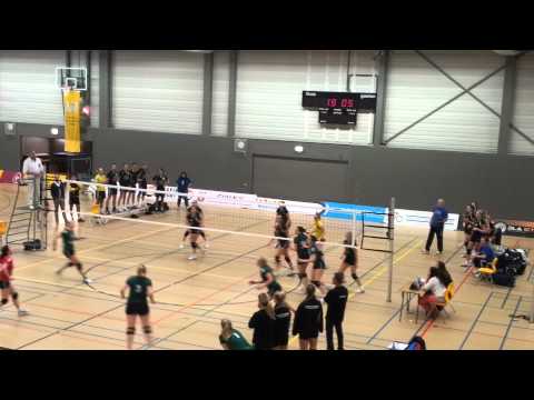 Bovo Aalten dames 1 - Dynamo Neede dames 1  (3-1)