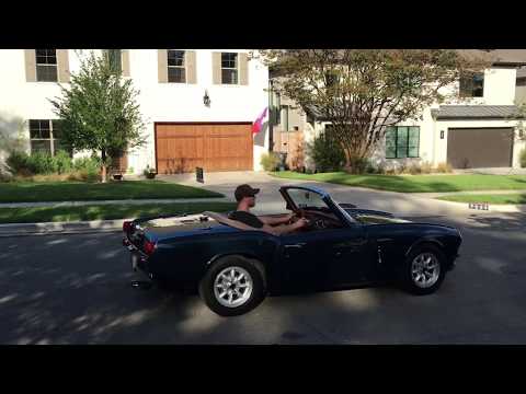 1967 Triumph Spitfire MKII - Driving