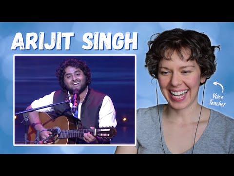 Voice Teacher Reacts to ARIJIT SINGH - YouTube