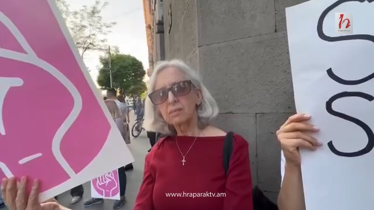 Հայերը կա՛մ ազերի կդառնան, կա՛մ կլքեն Հայաստանը. ակցիա՝ կառավարության մոտ