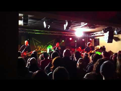 Killer queen al blitz live music pub