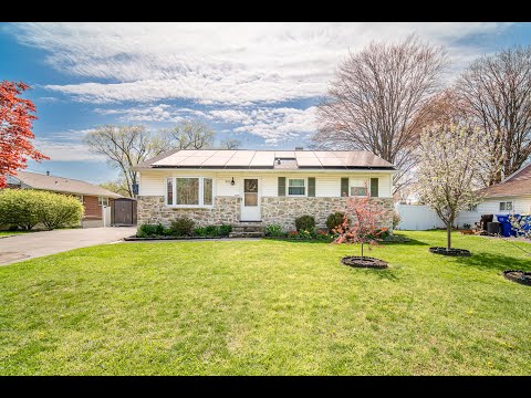 FOR SALE: 3836 Oakleigh Dr, York, PA 17402 $235,000