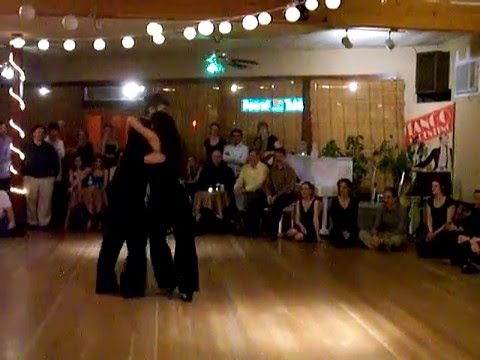  Luciana Valle  and  Alex Krebs  are  dancing  to  a  milonga