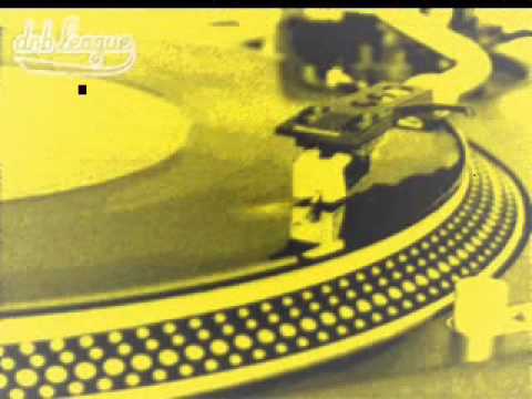 Basic One --  Gigaleengang Sound Du Ghetto