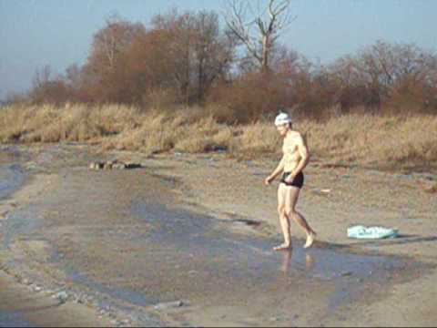 Eisbaden abbaden Elbe 31 12 08