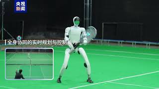 This Robot Can Play REAL Tennis🎾👀 China Unveils the World's First Humanoid Tennis Robot 人形机器人“网球运动员”