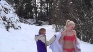 Femke Meines in bikini in de sneeuw ??