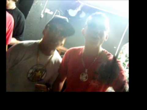 MC VITINHO E MC BOY DO CHARME