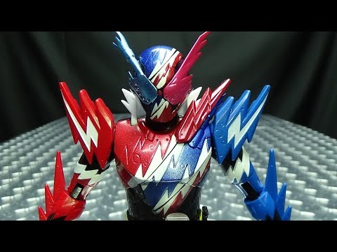 Kamen Rider Build Bottle Change Rider Series RABBITTANK SPARKLING: EmGo's Reviews N' Stuff
