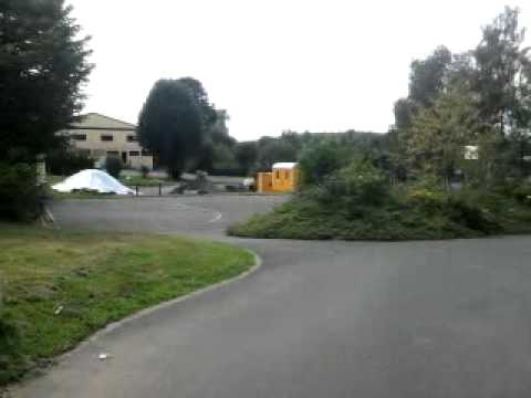 BMX-Stunts(auf der Skaterbahn)