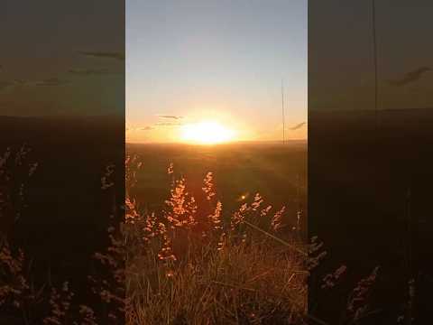 Cerro dos Gomes, Bom Retiro do Sul, Rio Grande do Sul. Lugar maravilhoso para observar o Pôr do Sol.