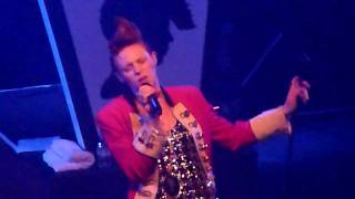 La Roux - As If By Magic @ Bataclan (Paris)