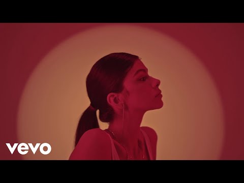 Carlos Sadness, Bratty - Chocolate y Nata