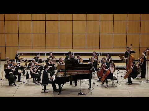 Vladimir Petrov (piano).Mendelssohn Concierto para piano y cuerdas en La menor