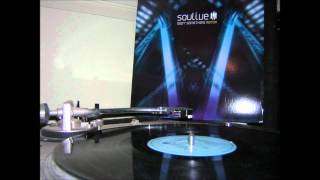 Soulive featuring Chali 2na & Akil - Doin' Something Remix