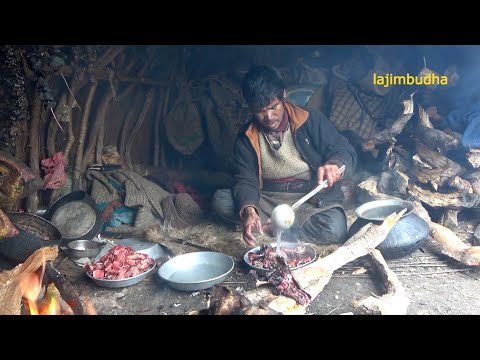 herders' food in the high altitude land || Nepal🇳🇵|| lajimbudha ||