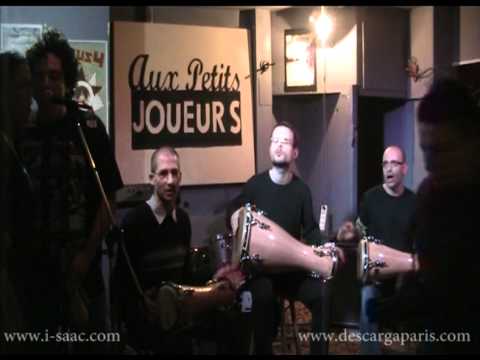Descarga de l'ISAAC - Bata 1 - Cours de tambours batas - 14 fev 2012