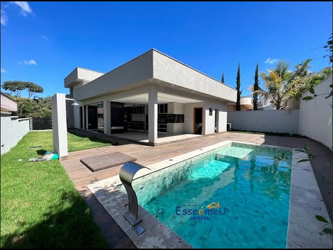 [Linda Casa térrea Condomínio do Lago, 4 quartos, 3 suítes plenas, piscina aquecida]