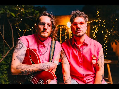 en el patio: Triciclo Parlante  - Santos