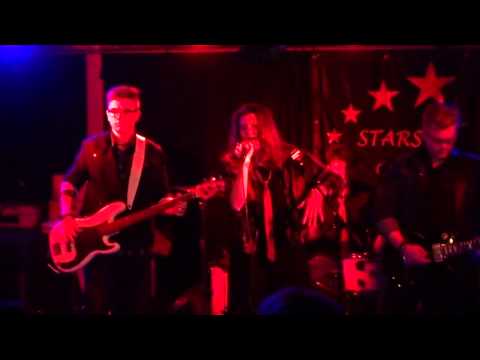 MADLINE. Live @Cologne STARS OF TOMORROW – Catch Me