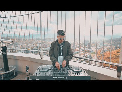 A Skitzo creating Ear Illusion | Avaz Twist Tower | Bosnia And Herzegovina