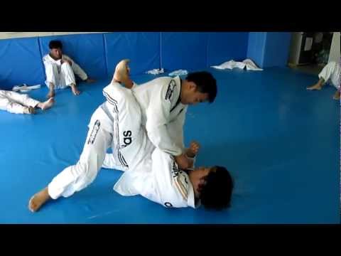 スタースイープ吉田さん！ＡＸＩＳ柔術千葉　船橋市格闘技道場・ジム