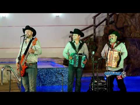 Viajeros Del Norte Ft. Los Profetas Del Norte - Golpe Al C4rt3l (En Vivo 2017)