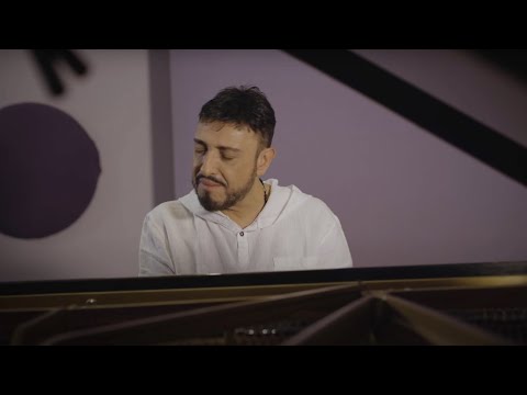 Gigi Finizio - Perchè Tu Sei