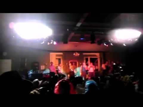 Die 4 Amigos - Alaaf der Öcher Scheng vom Tropiball 2012 Live, kaum verwackelt ;-)