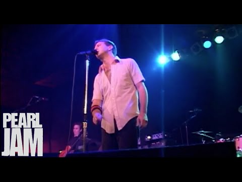 Thin Air - Live at the Showbox - Pearl Jam