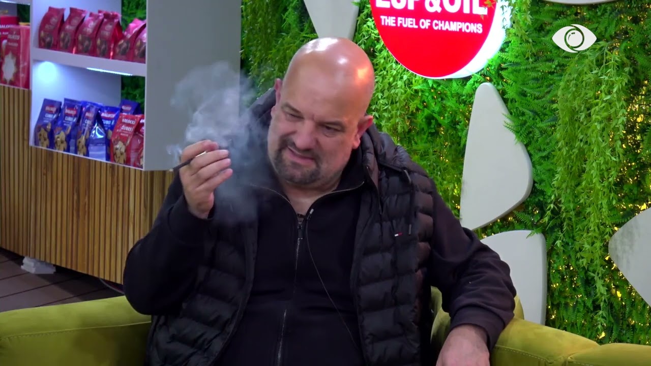 “Do t’ia lëmë çiftit darkën?”/ Flori pyet Brikenën për lojën me tullumbace