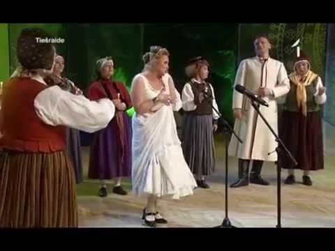 Sigita Jevgļevska un Atštaukas - Jo tai ievai balti ziedi