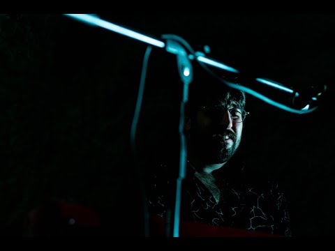 Abu Josh - Sleeping gently live