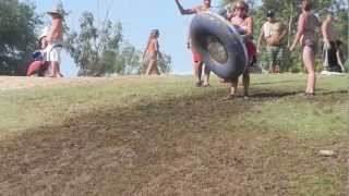 preview picture of video 'Bikini girl in tutu mud slides at Bullhead City Regatta'