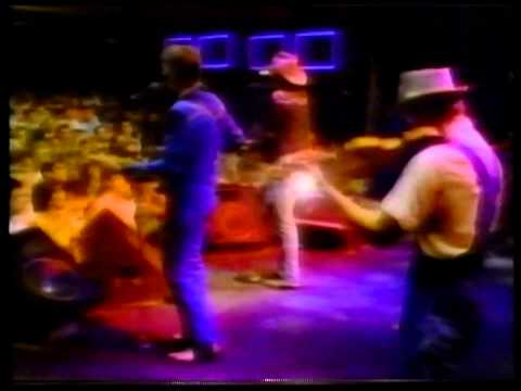 Dwight Yoakam in Country Music Video Magazine Vol 2 ©1991