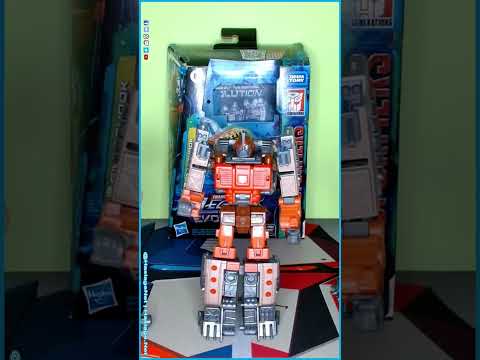 "I'm not junk!" Transformers: Legacy Evolution Deluxe Scraphook (Junkion) #Shorts | HNE Toys