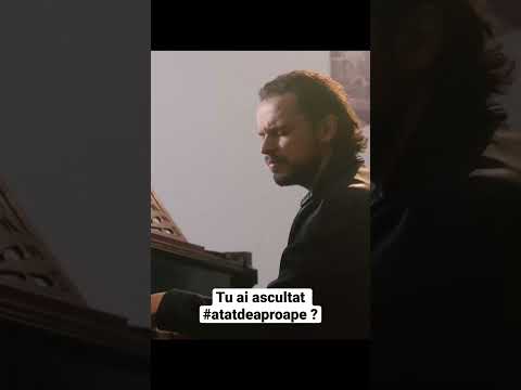 In curând lansez piesa noua ❤️ pana atunci da un play la #atatdeaproape cu Nicole Cherry