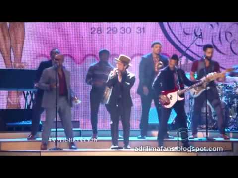 [HD] Victoria's Secret Fashion Show 2012 - Calendar Girls (Ft. Bruno Mars)