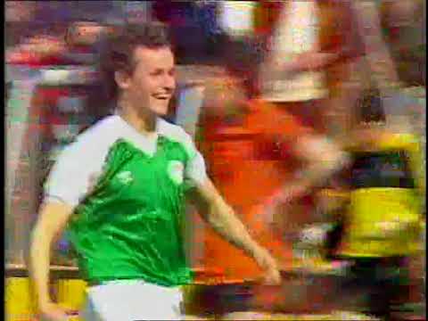 17/04/1982 - Dundee United v Hibernian - Scottish Premier Division - Highlights
