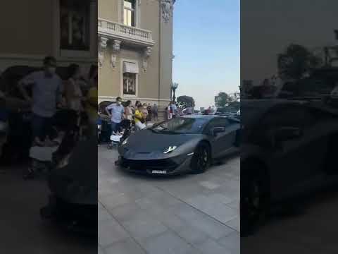 Lamborghini parking in front of Monte Carlo Casino in Monaco