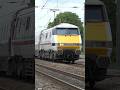 Class 91 passing Copmanthorpe crossing #lner #trains #class91 #trainsatspeed #railway #trainvideos